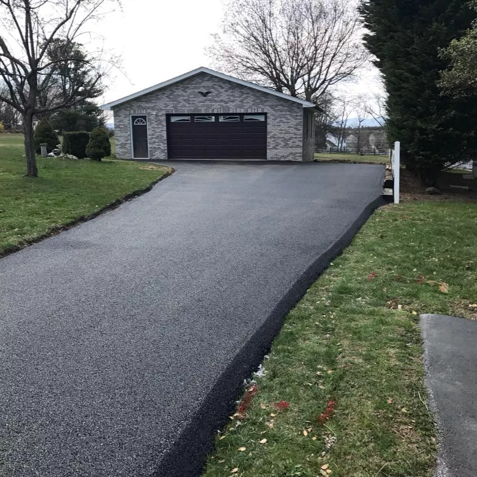 D&H Paving logo